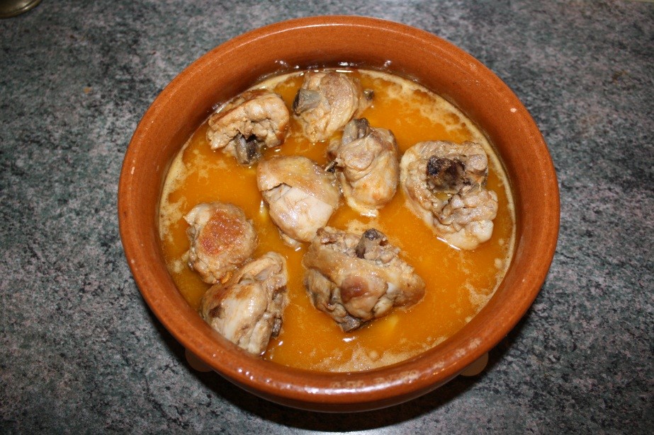 pollo llanitos